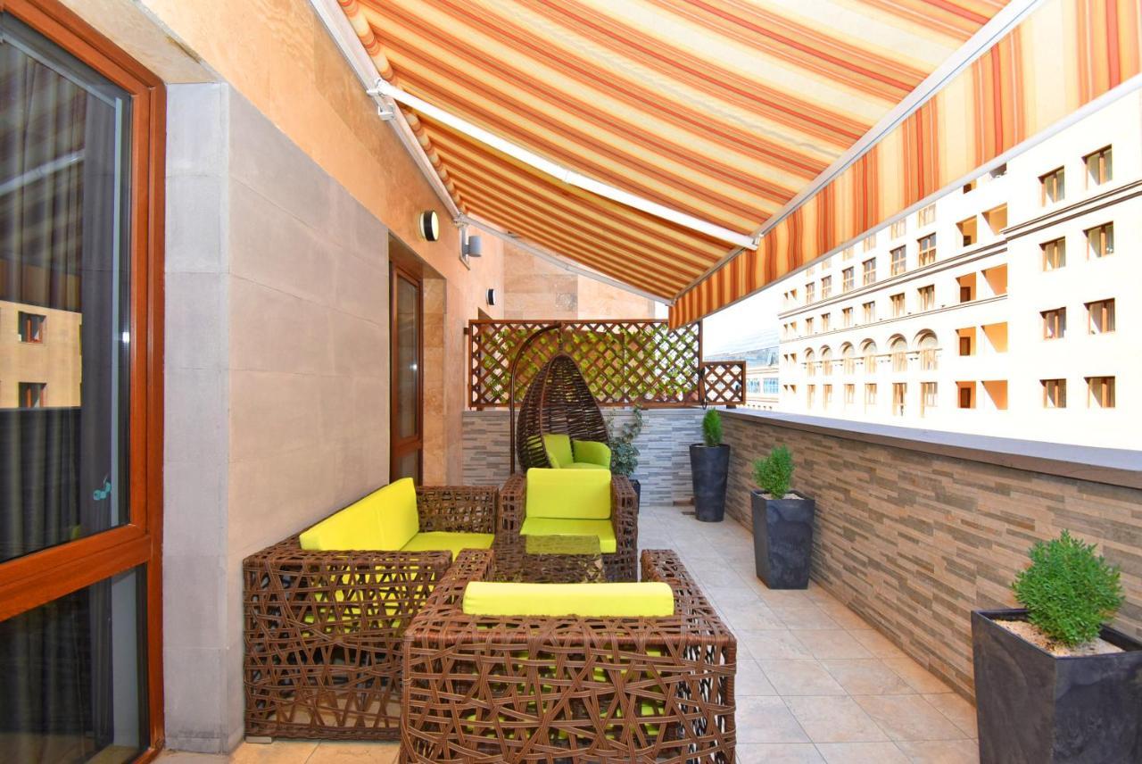 Yerevan4You Terrace Esterno foto